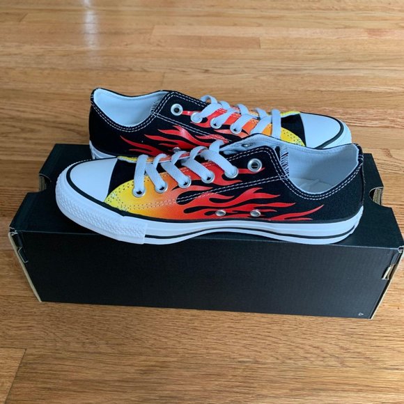 Converse Chuck Taylor All Star Ox Womens Shoes - Picture 2 of 7